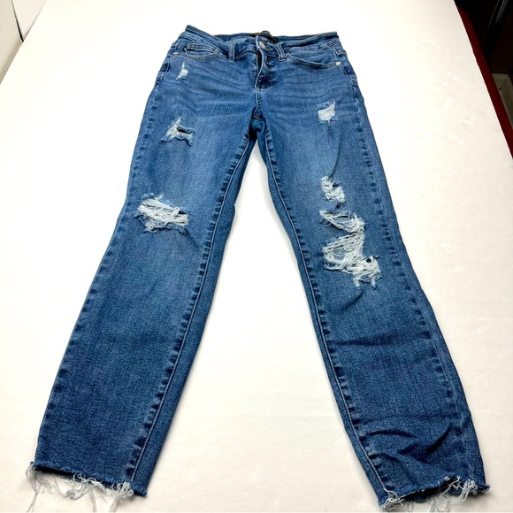 Judy Blue Denim - Judy Blue Distressed Relaxed Fit Womens Size 3 / 26 Blue Denim Jeans Frayed Hem